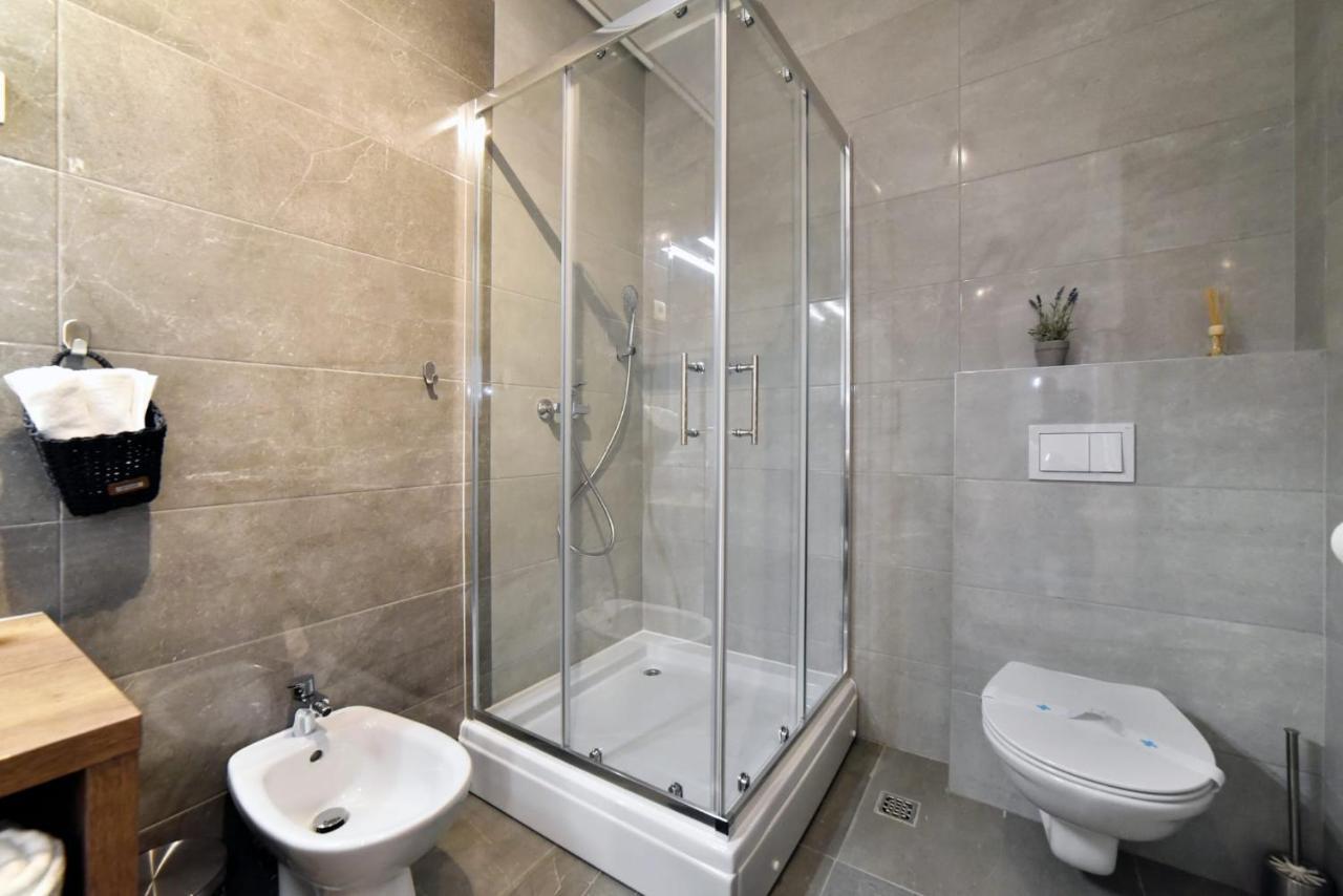 Moin Moin Double Bedroom Suite, Town Centre Zagreb Exterior photo